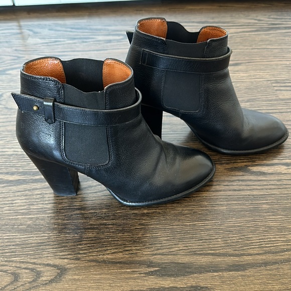 Madewell Lonny Black Leather Ankle Boots Block Heel Pull On Stretch - Picture 2 of 11